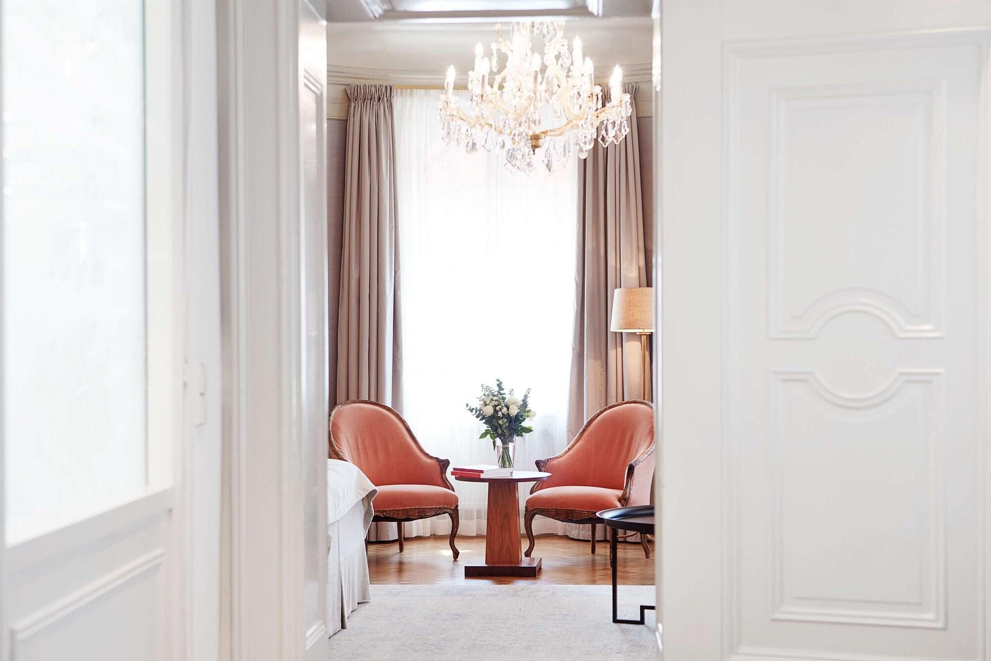 Hotel Diplomat Estocolmo Exterior foto A suite at the Hotel de Crillon